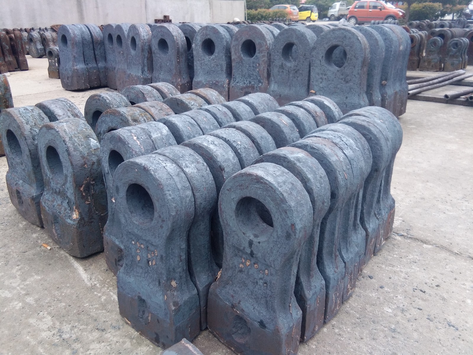 破碎機(jī)錘頭定制,重污染天氣績(jī)效b級(jí)企業(yè),限產(chǎn)豁免,出貨快